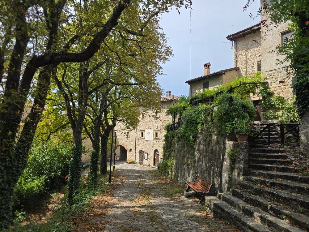 Borgo La Scola-Grizzana Morandi必去景点
