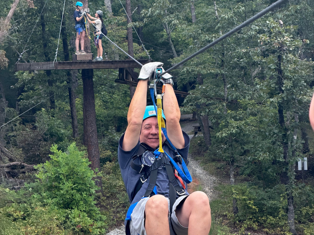 Upstate Zipline-Sunset必去景点