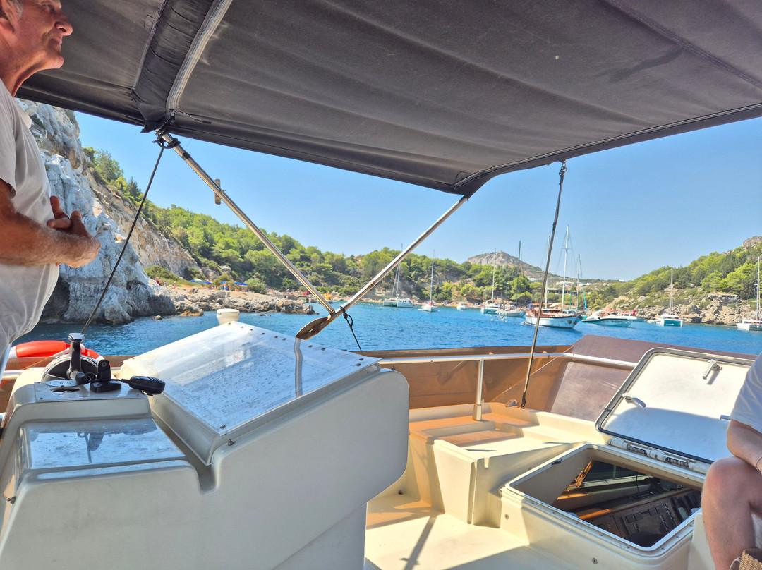 Prestige Yachts In Rhodes-罗德城必去景点