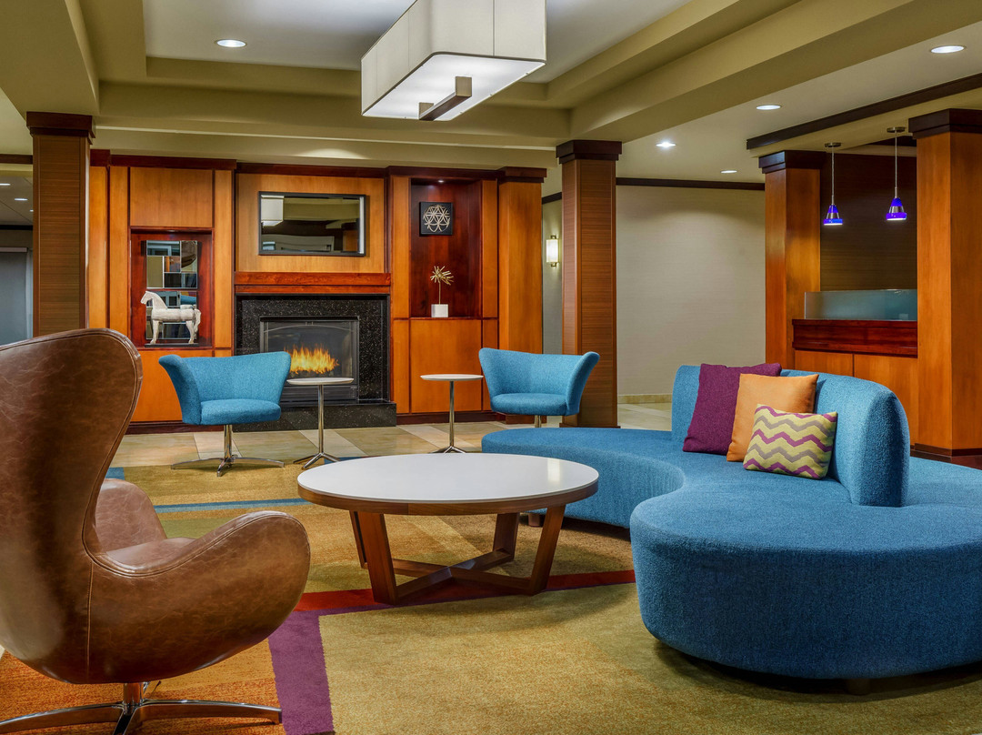Bartonville酒店住宿-Fairfield by Marriott Inn & Suites Peoria East