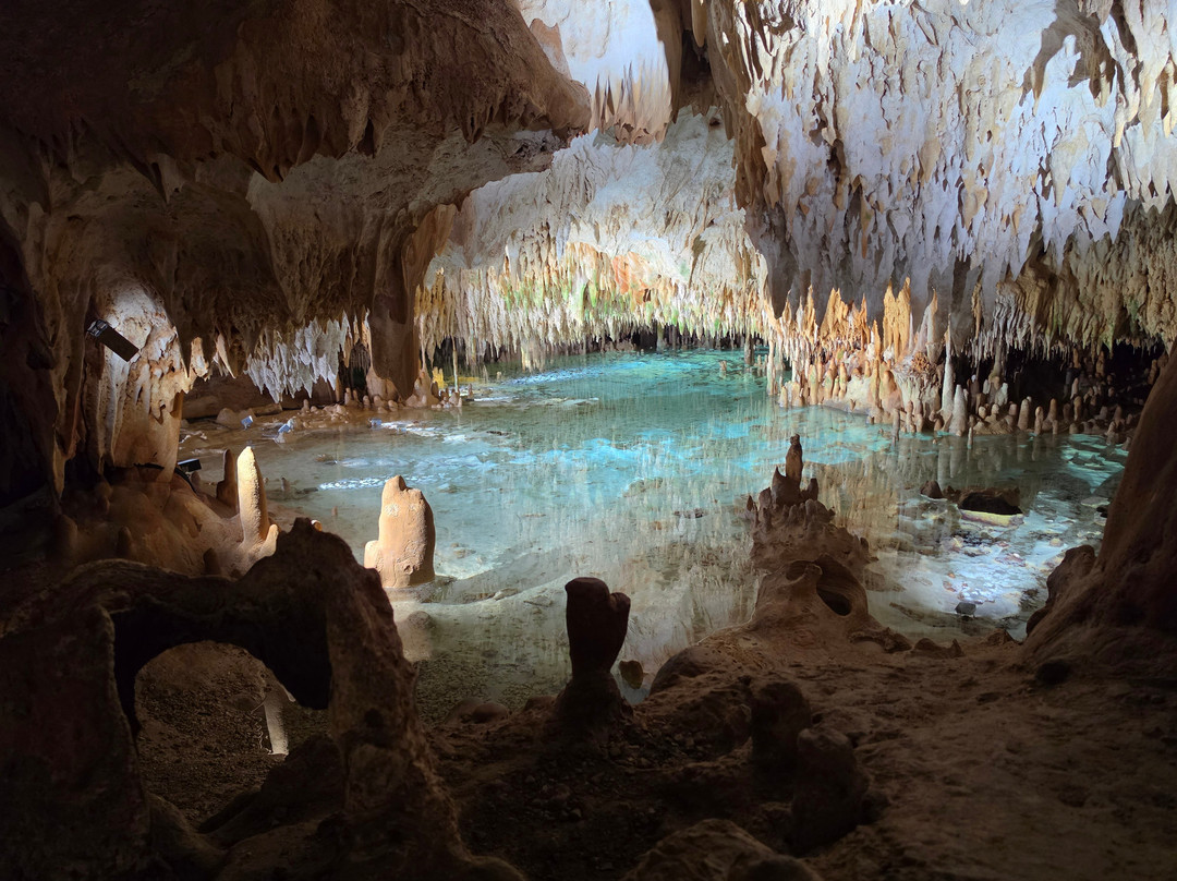 Cayman Crystal Caves-大开曼岛必去景点