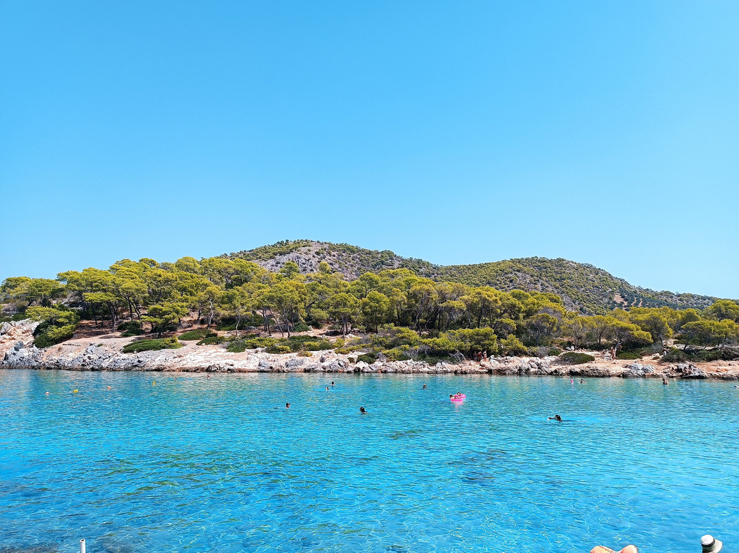 Aponisos Beach-Angistri必去景点