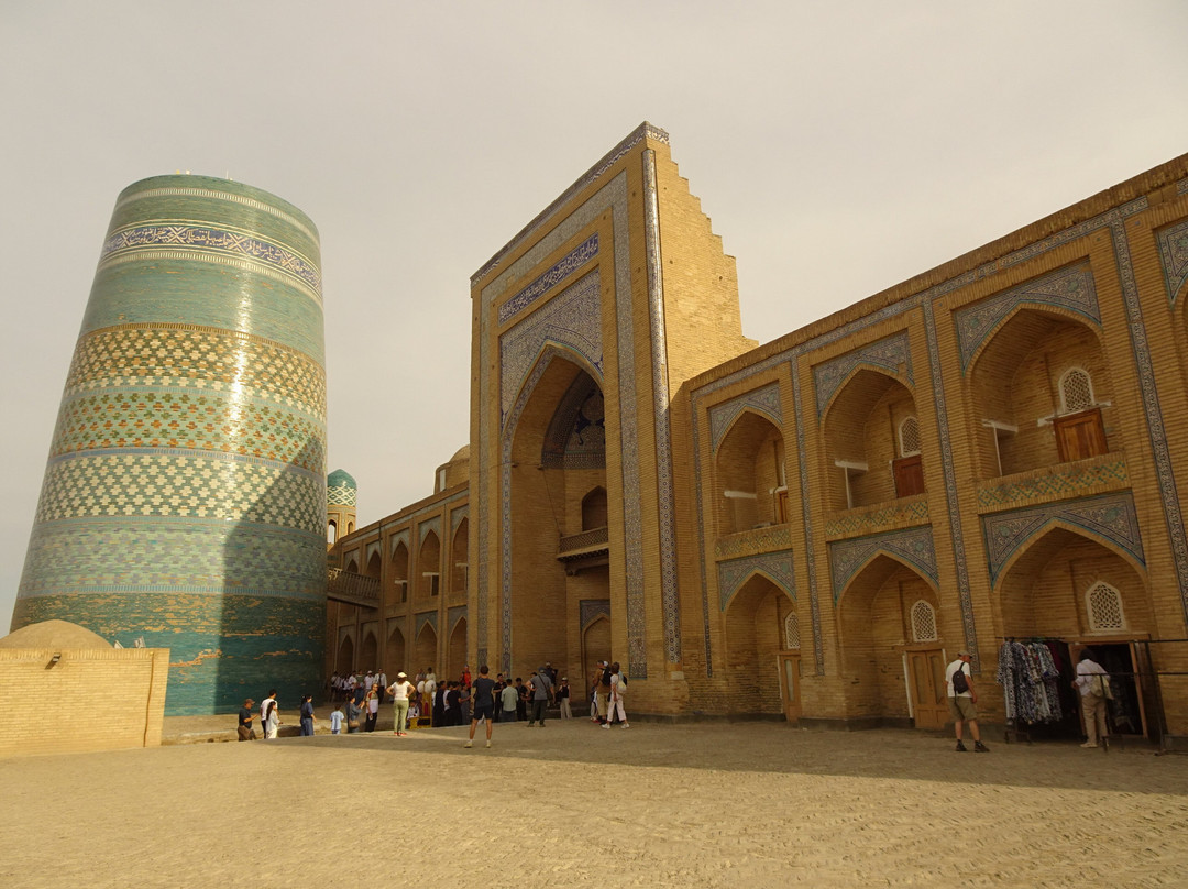 Mohammed Amin Madrassah-希瓦必去景点