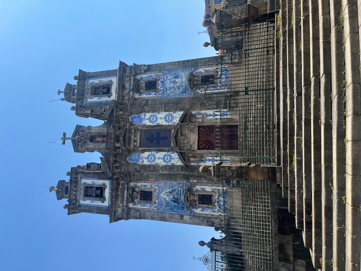波尔图中心莫夫酒店-旅行者