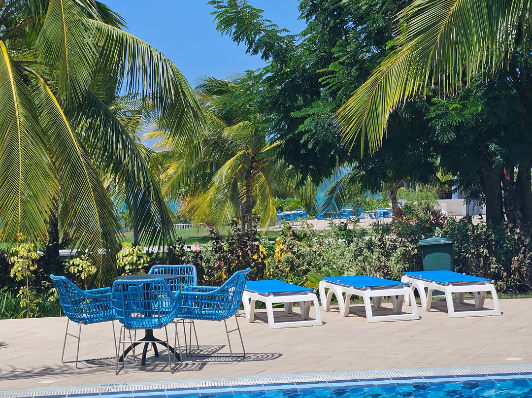 Gran Muthu Almirante Beach Hotel主图