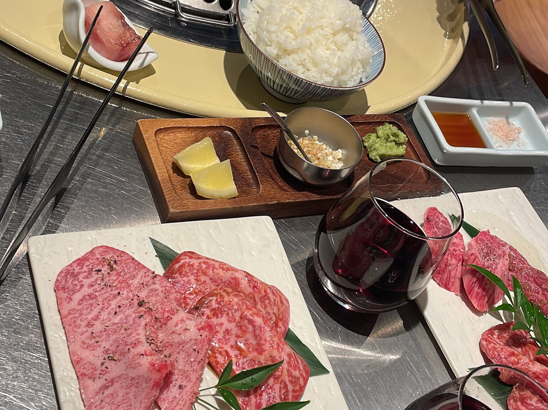 焼肉つむぎ