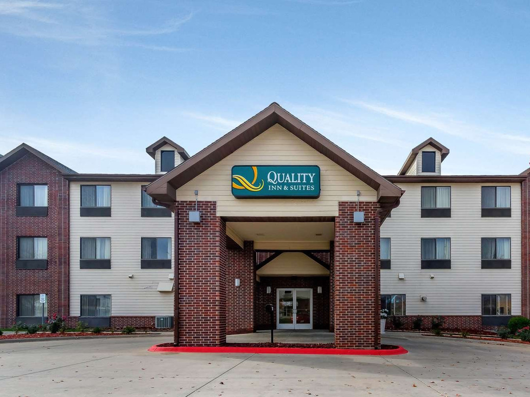 Comfort Inn & Suites主图