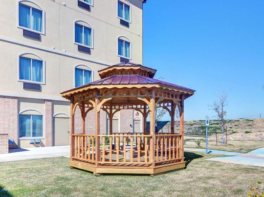 Comfort Suites at Lake Worth主图