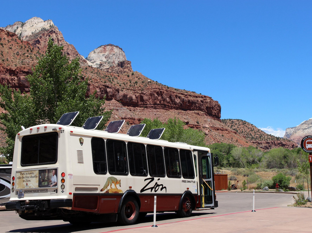 Zion Canyon Shuttle景点图片