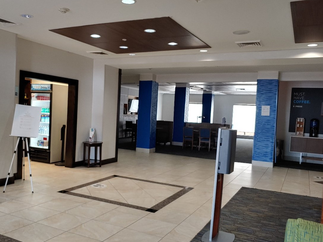 Holiday Inn Express & Suites Houston South - Pearland By IHG