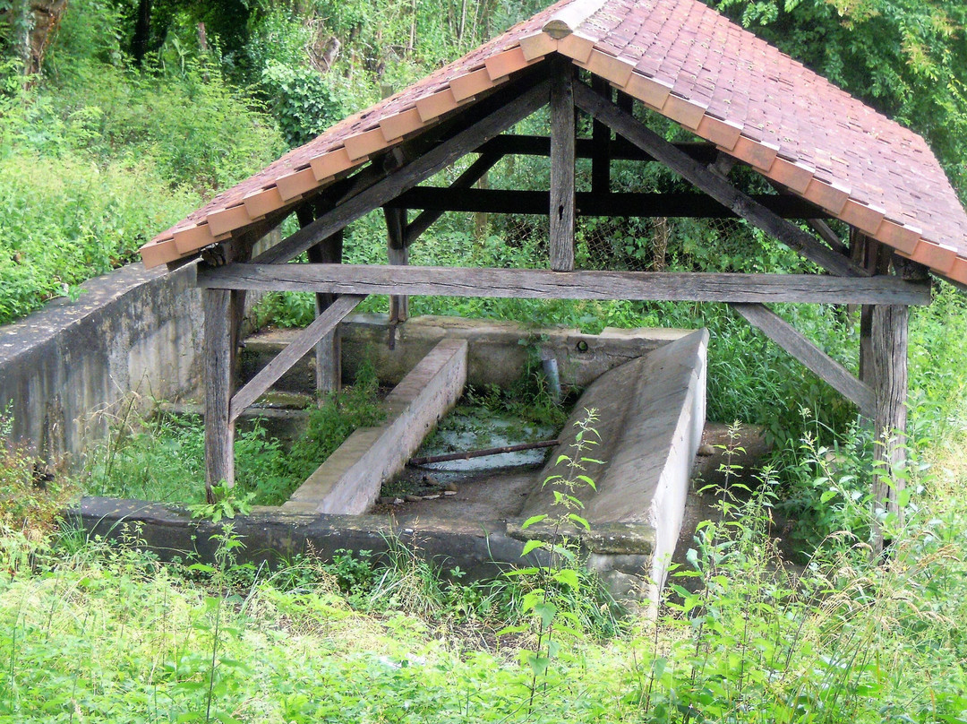 Lavoir De Gurs Vers Sus景点图片