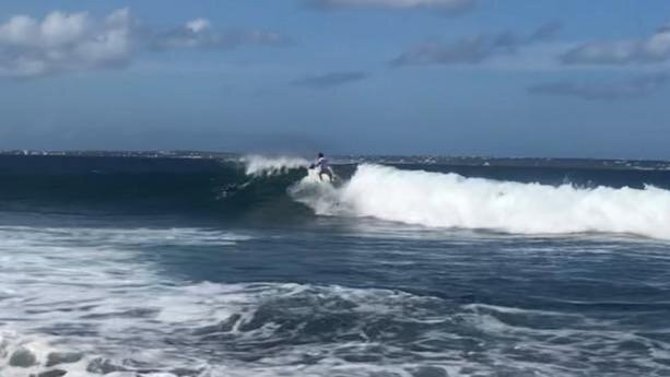 Sxm Surf Explorer-东方湾必去景点