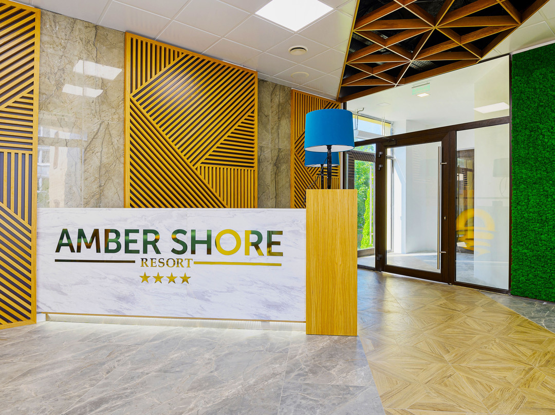 Amber Shore Resort主图