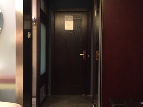 世贸君亭城中城酒店主图