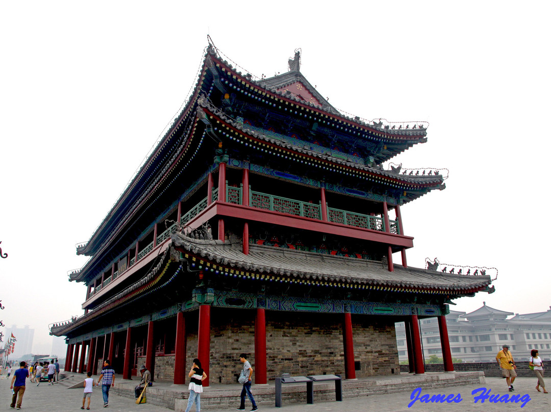 西安市旅游景点-西安城墙