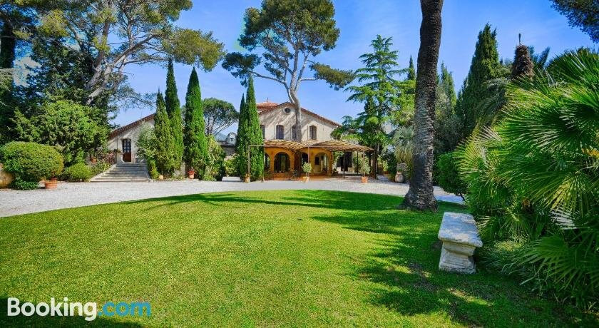 Les Bastidieres主图