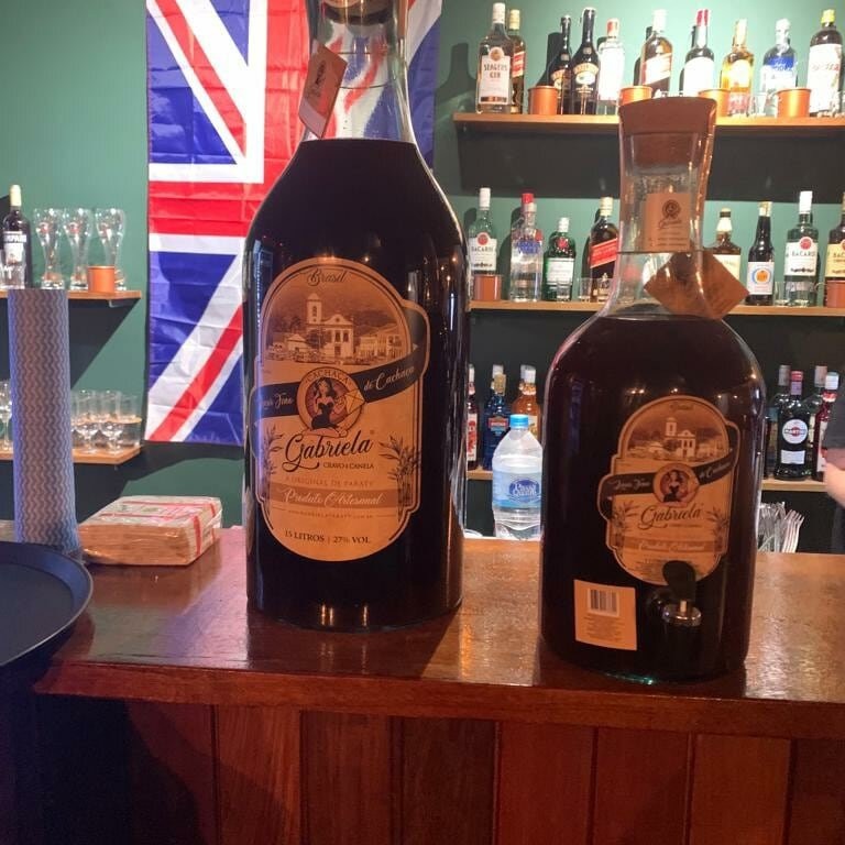 O Plebeu - English Pub