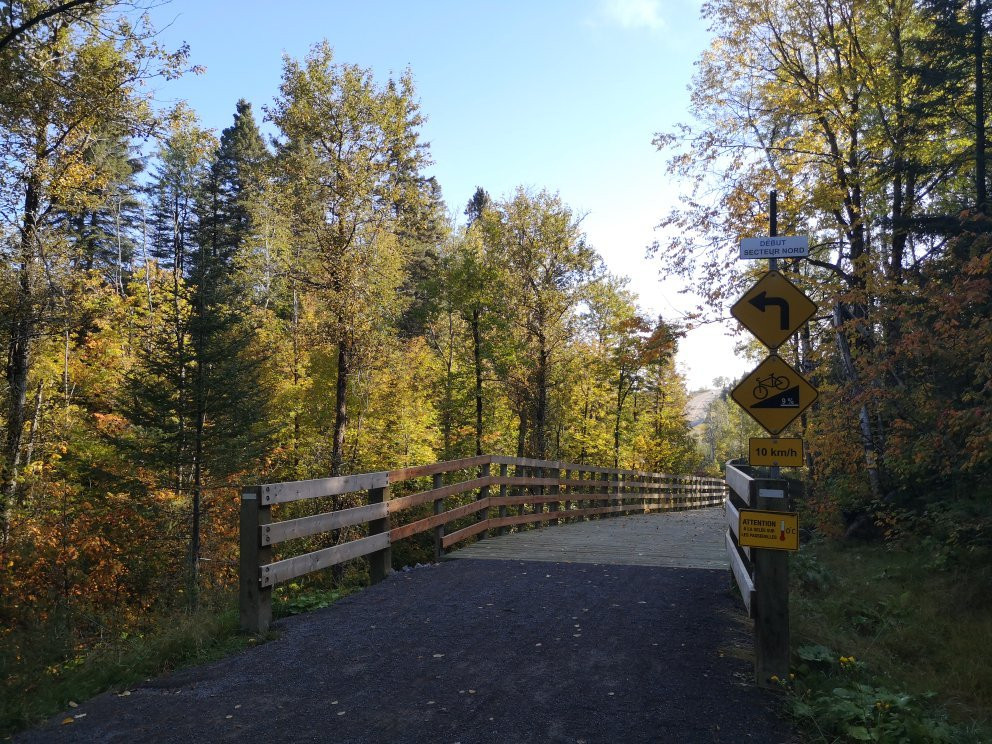 Parc de la Rivière du Moulin景点图片
