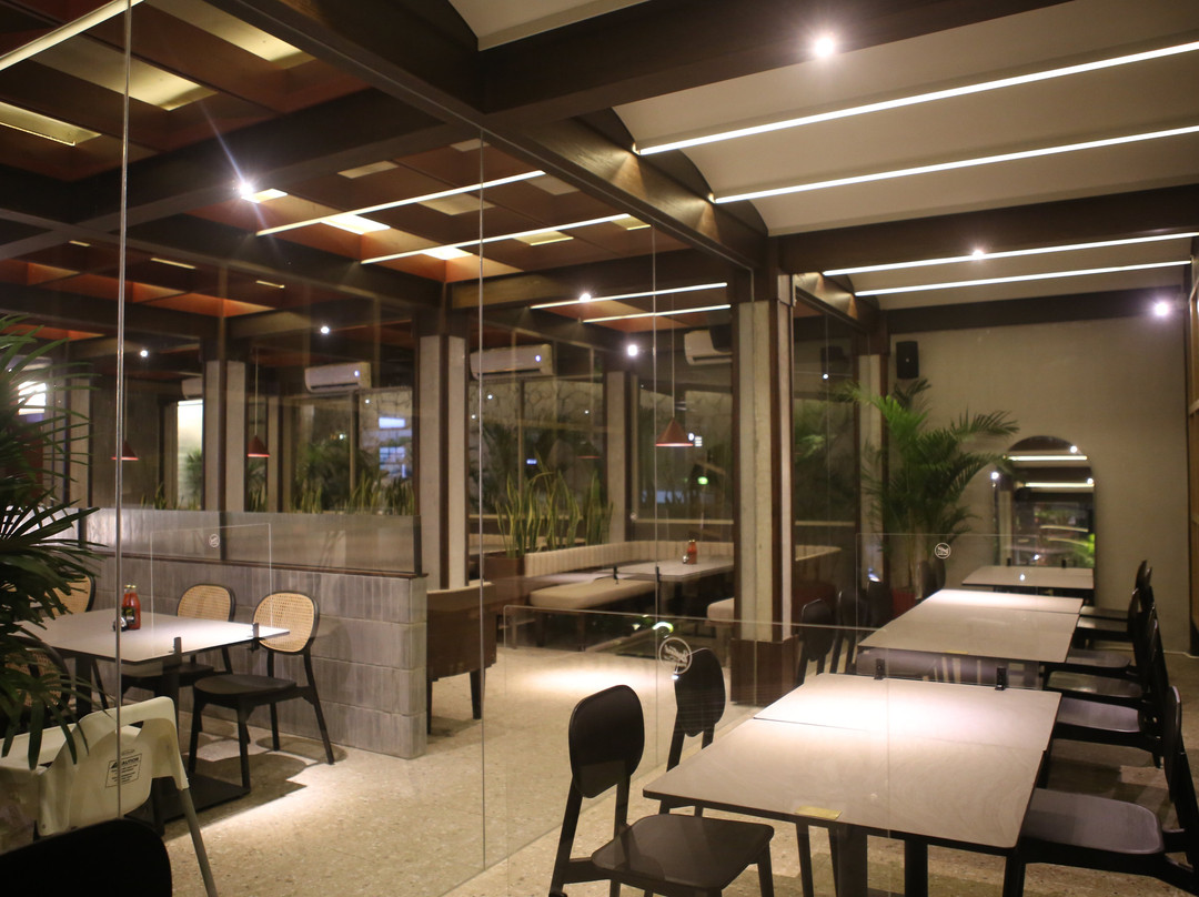 Justus Steakhouse Cipete