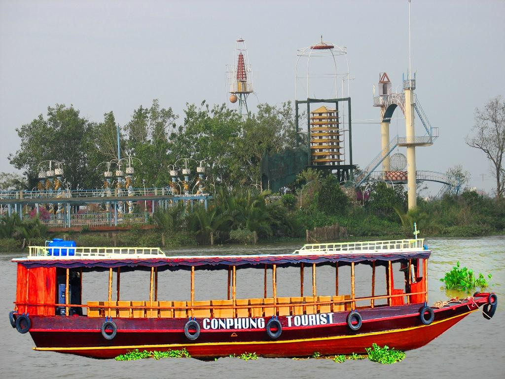 Con Phung Tourist景点图片