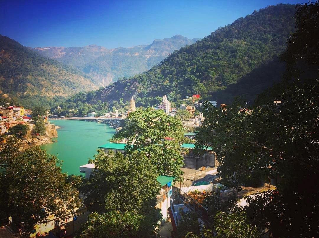 Pundrasu酒店住宿-Zostel Rishikesh (Laxman Jhula)