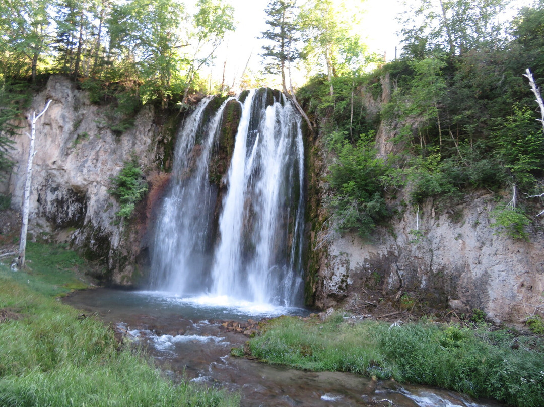 Spearfish Falls-Savoy必去景点
