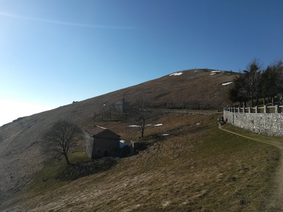 Monte Linzone景点图片