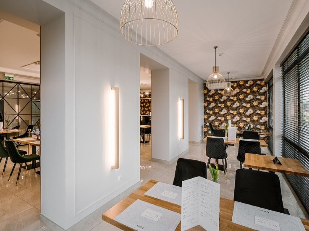 Hotel Polonia Biała Podlaska主图