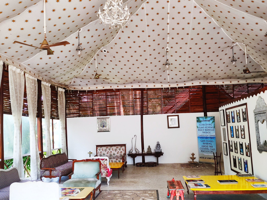 门卓海洋度假酒店主图