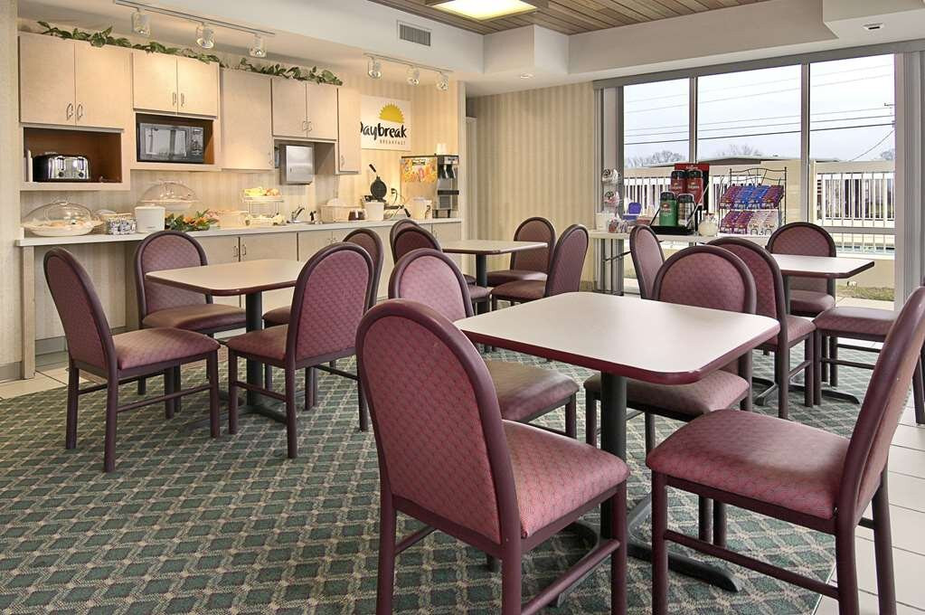 里奇兰戴斯酒店主图