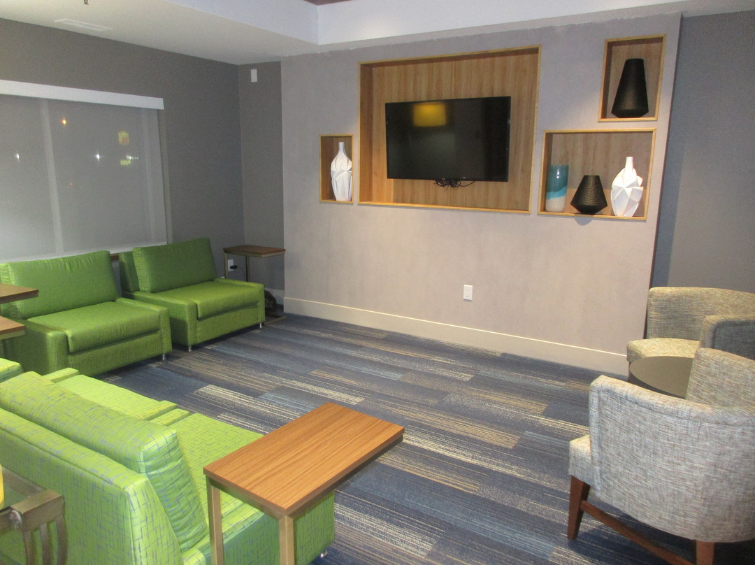 Holiday Inn Express O'neill By IHG主图