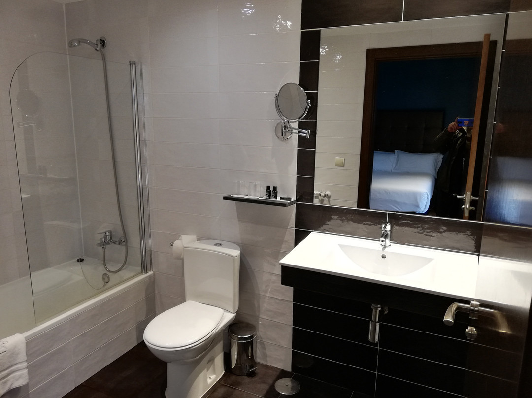 旅途之门酒店主图