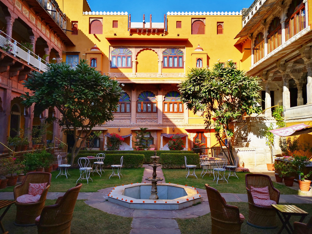 Hotel Chanoud Garh主图