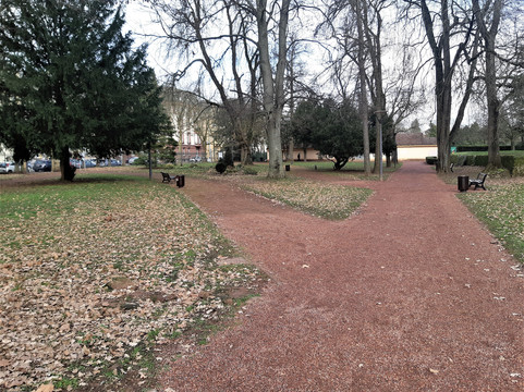 Parc Napoléon-蒂永维尔必去景点