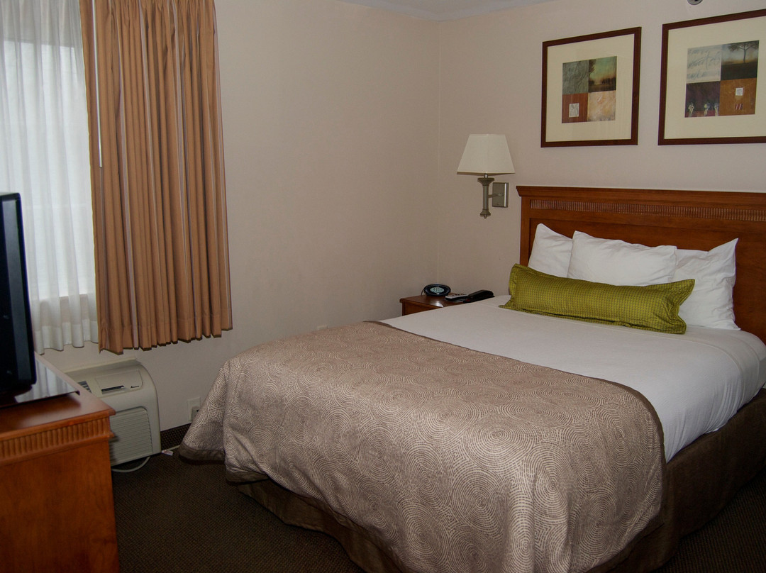 Candlewood Suites Elkhart By IHG主图