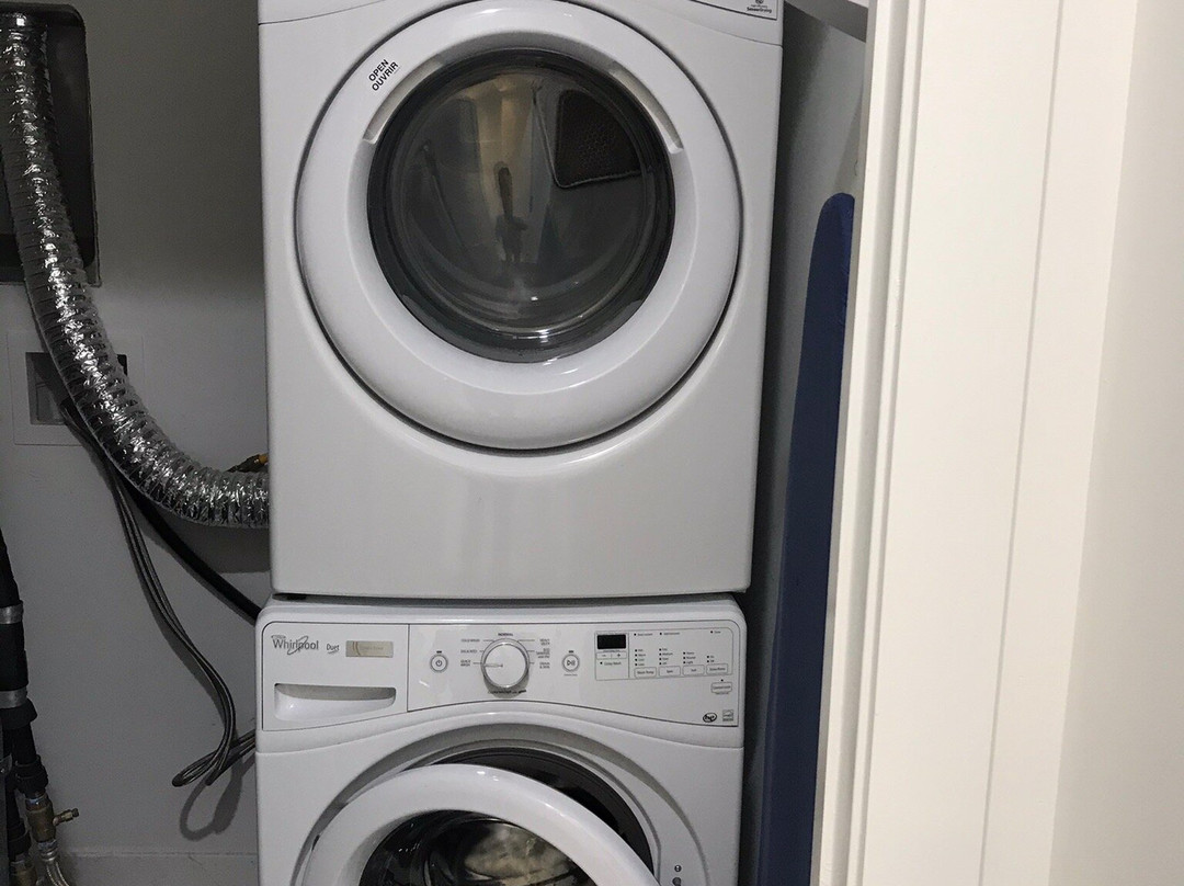 Dharma Home Suites Hoboken at Novia主图