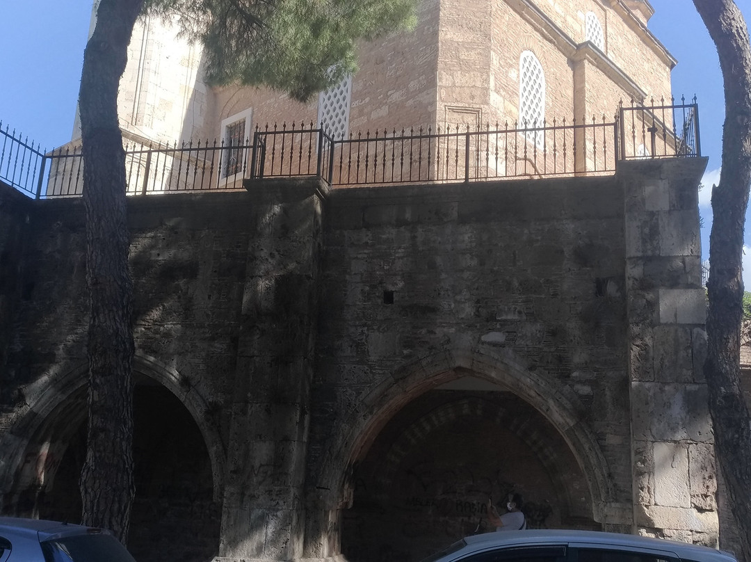 Kocarlı Cihanoglu Kulliyesi景点图片