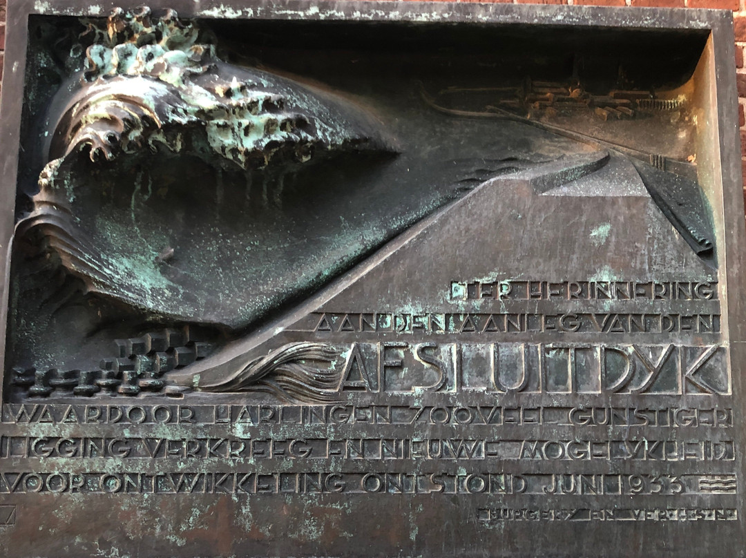 Stadhuis-哈灵根必去景点