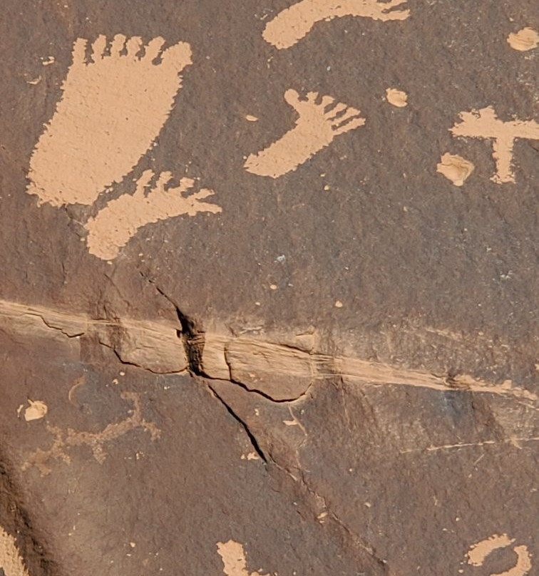 Newspaper Rock Recreation Site-Monticello必去景点