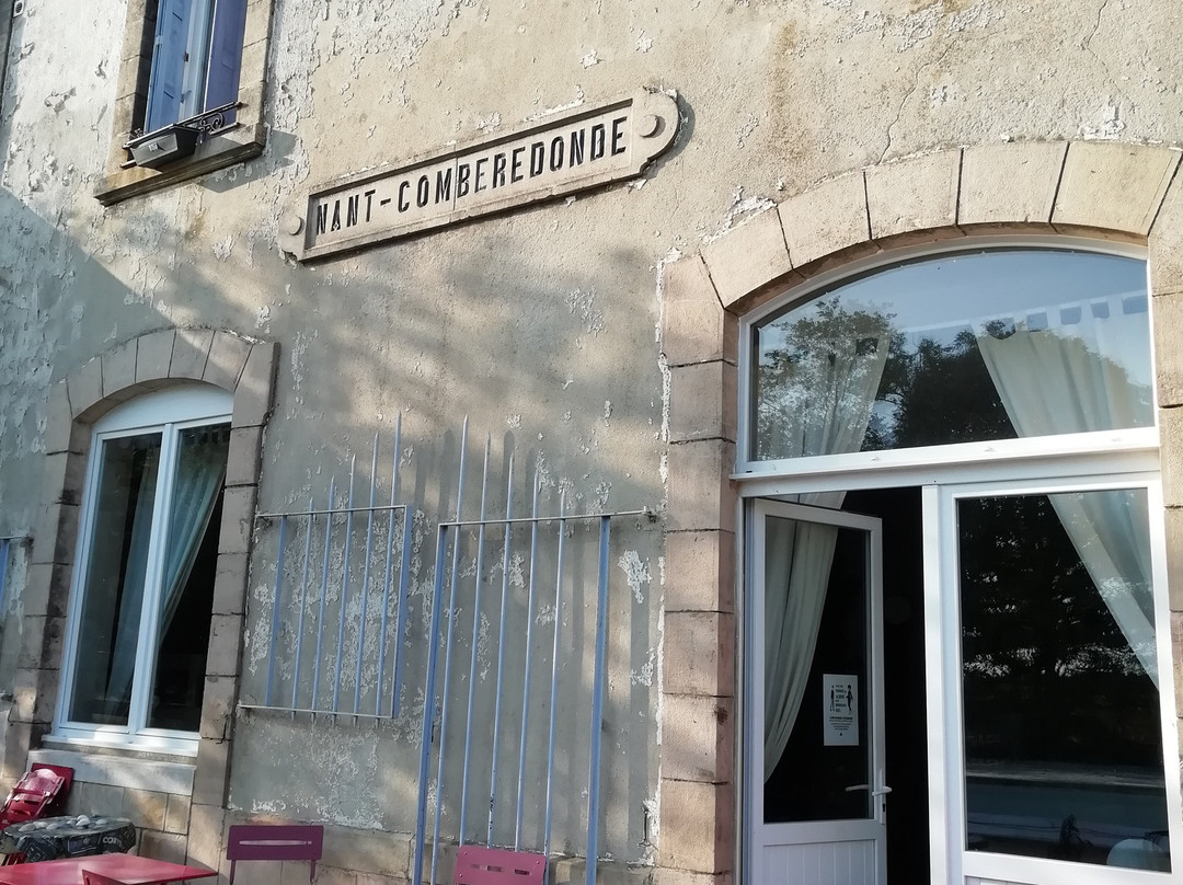 Hotel & Restaurant La Gare Aux Anes主图