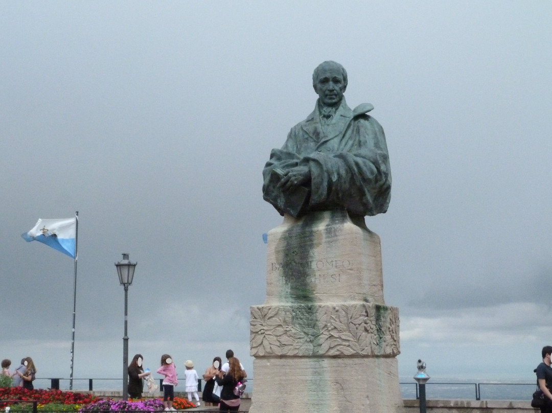 Monumento a Bartolomeo Borghesi景点图片