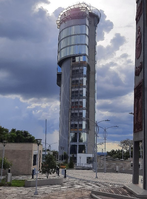 Alto de Menegua-Puerto Lopez必去景点