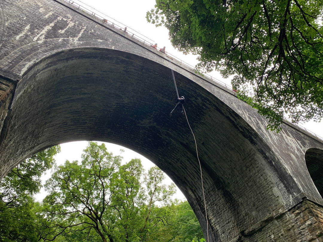 Abseiling Derbyshire景点图片