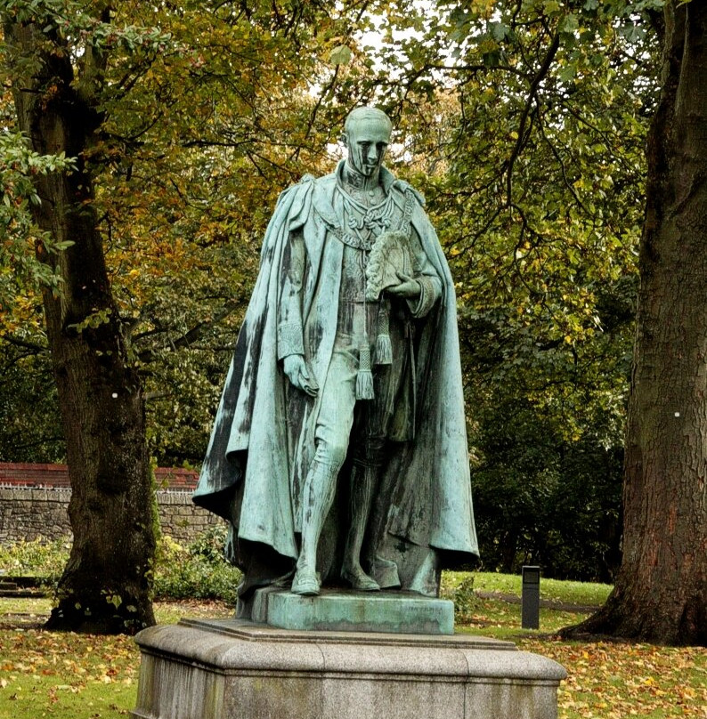 A Statue Of 7th Earl Of Hopetoun