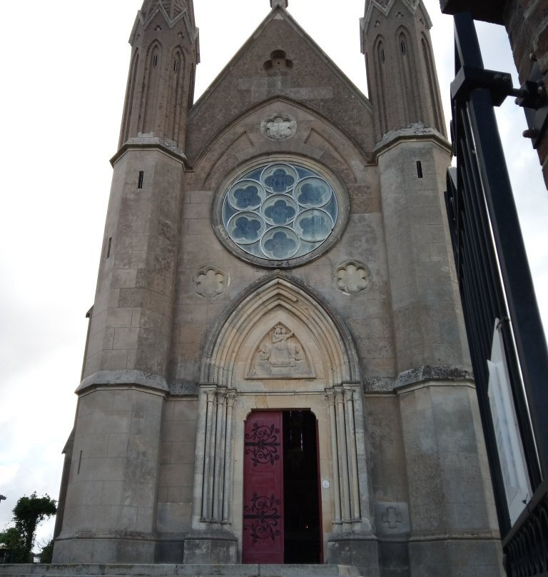 Eglise Notre Dame des Flots-Sainte-Adresse必去景点