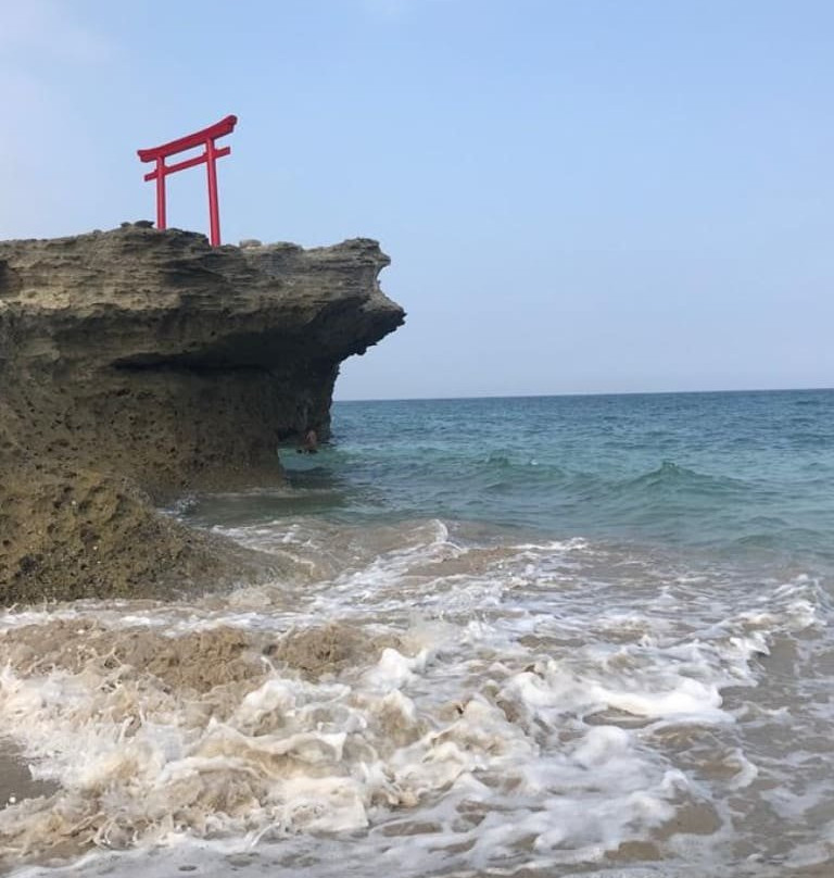 Shirahama Beach景点图片