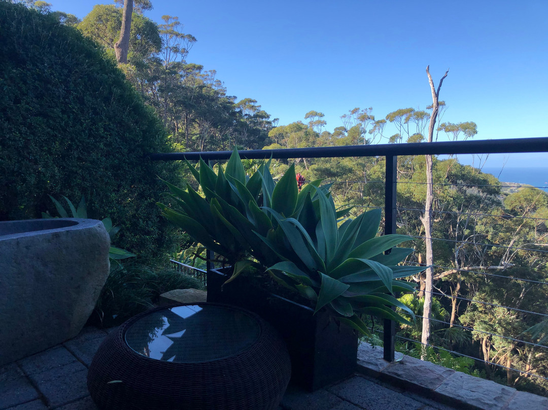 Tumbling Waters Retreat主图