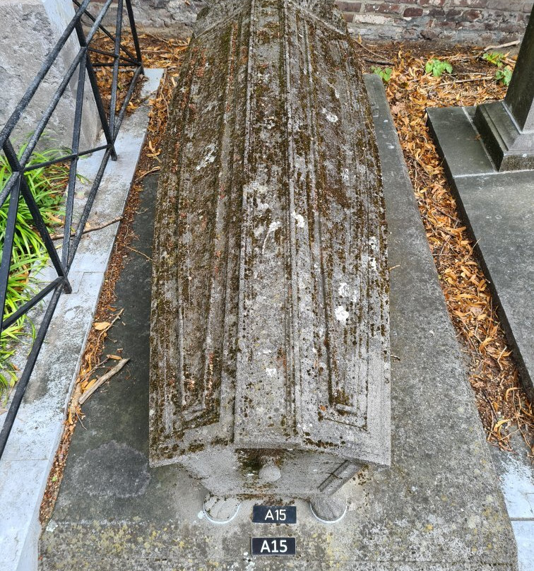 Campo Santo Cemetery-根特必去景点