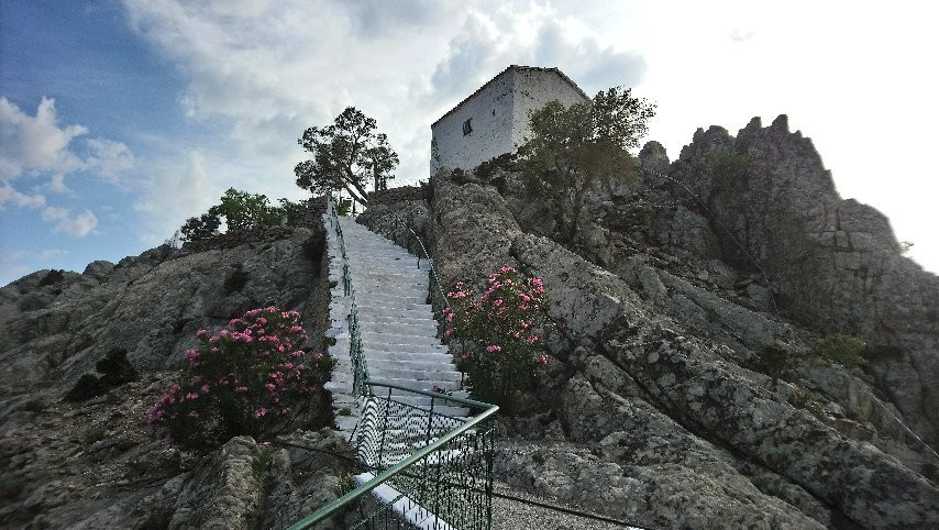 Church of Holy Mary Krimniotissa-Samothráki必去景点