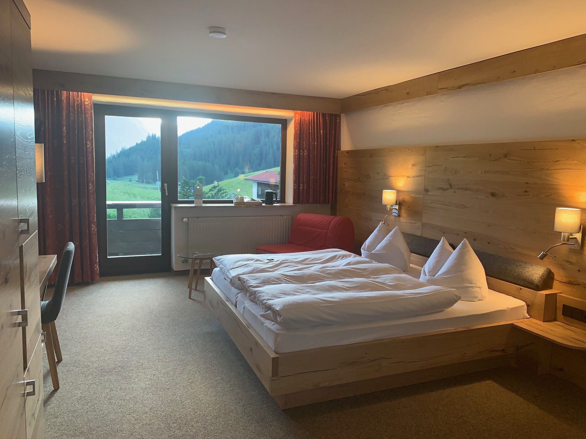 Quartier Severin-官方